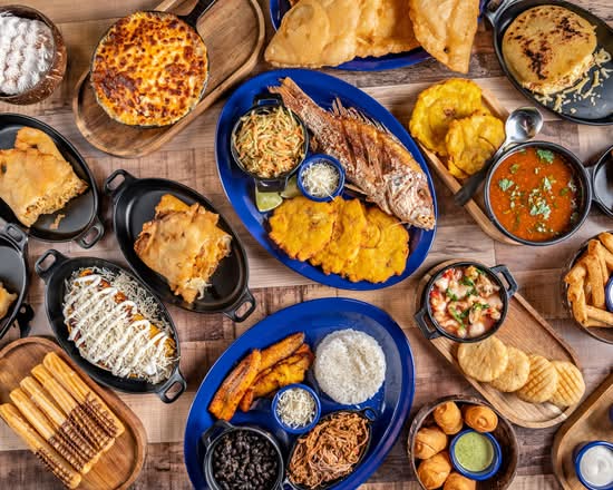 Parguito Gourmet (2725 Hollywood Blvd.)