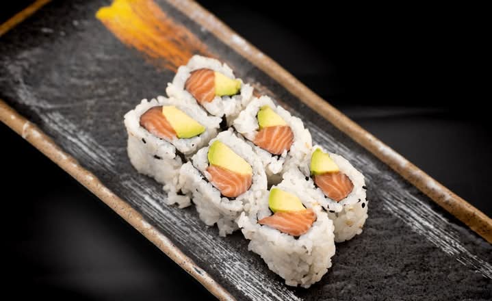 Mira Sushi evanston photo 3