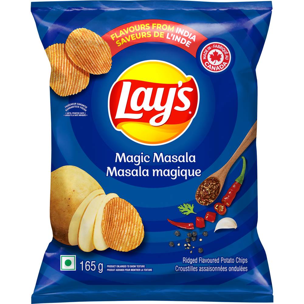 Lay's Magic Masala Potato Chips (165 g)