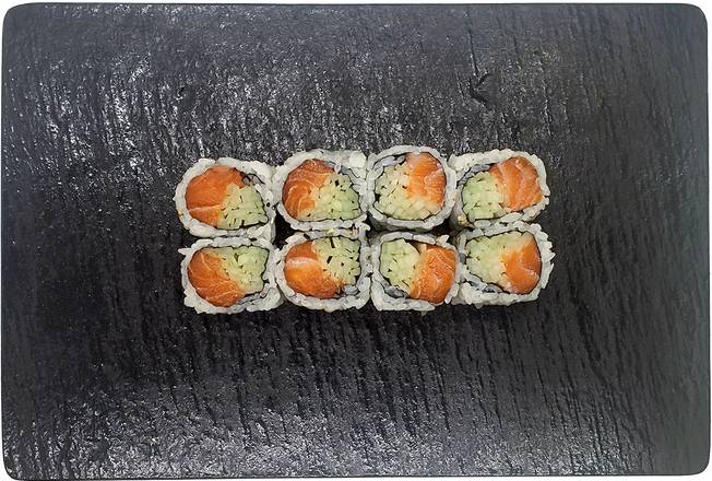 *Salmon Cucumber Roll