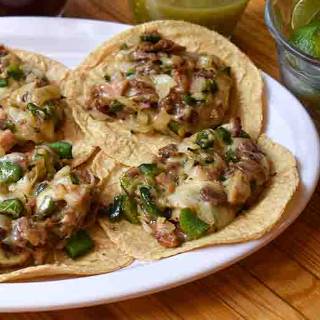 Alambre de bistec con queso