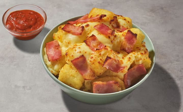 Cheesy Potato Tots with Bacon