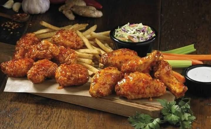 Traditional and Boneless Wings Combo