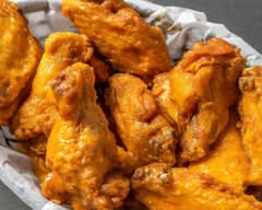 Wing Warehouse Sports Bar Norton (2293 Wadsworth Road)