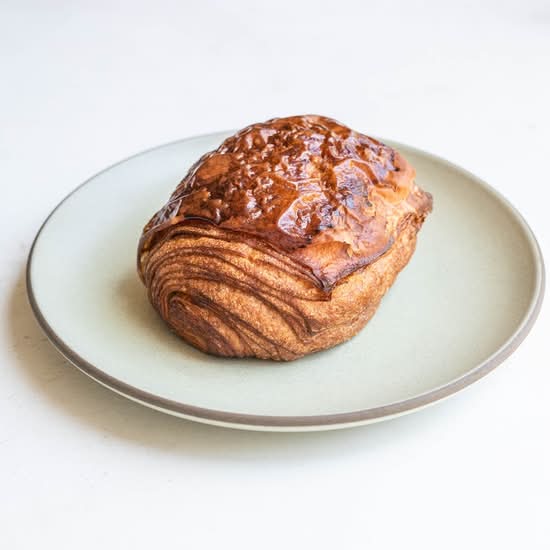 PAIN AU CHOCOLAT