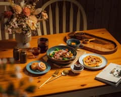 看見23 咖啡 甜點丨丼飯