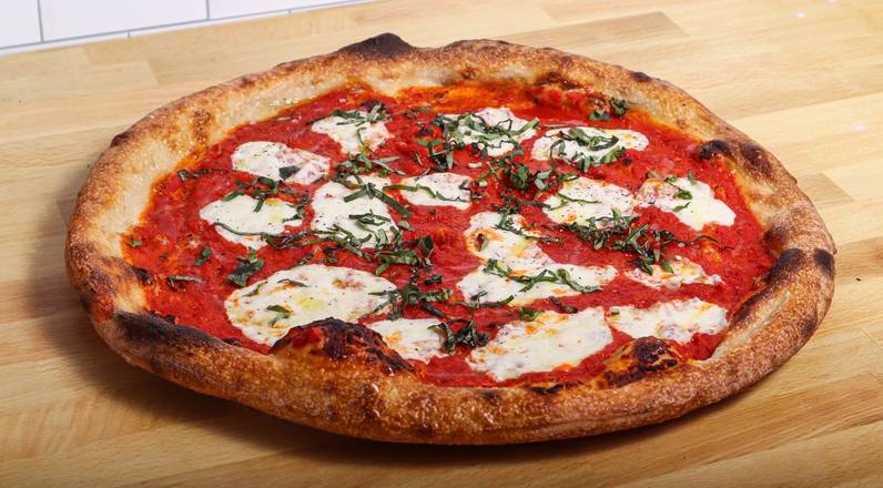 Margherita Caprese 18" Large Pizza (18" Large Pizza Favorites)