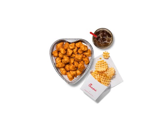 30 ct Chick-fil-A® Nuggets Heart-Shaped Tray Meal
