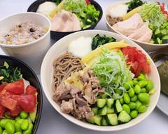 たっぷり野菜のサラダ麺MIYAKO 用賀店