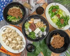 四季果漾茶丨鍋燒意麵 小火鍋 水餃專賣