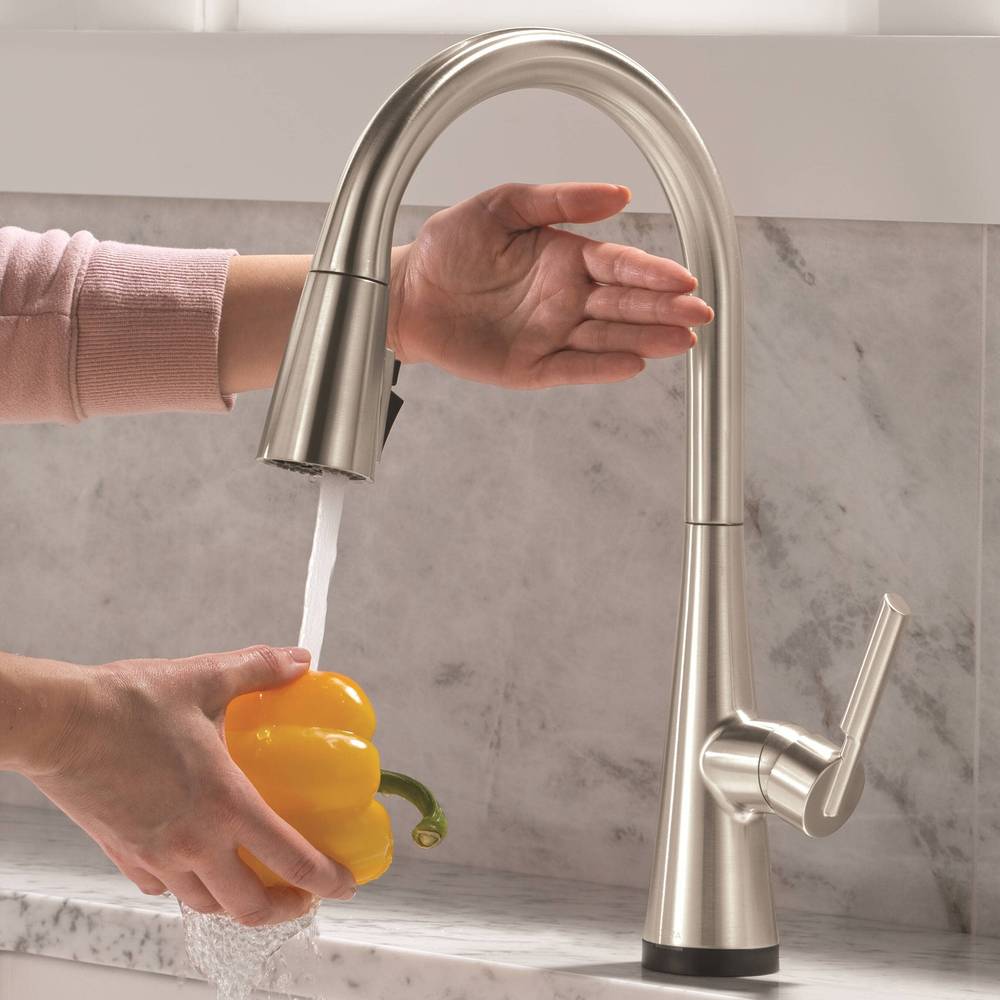 Delta Kylo Stainless Single Handle Deck-mount Touchless Pull-down Kitchen Faucet with Sprayer ( Deck Plate Included ) | 19846TLZ-SS-DST