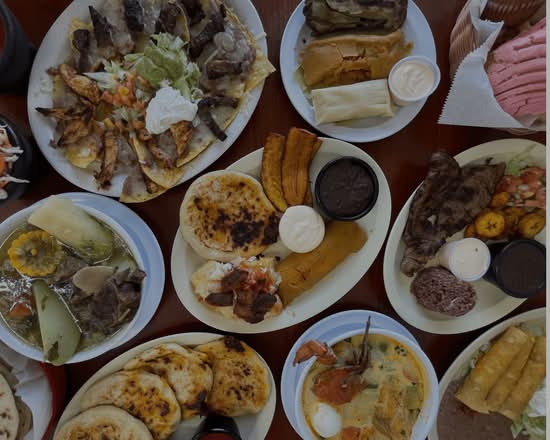 El Mana Restaurante - Grand Prairie (688 W Pioneer Pkwy)