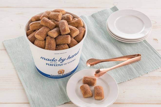 Cinnamon Sugar Pretzel Nuggets Bucket