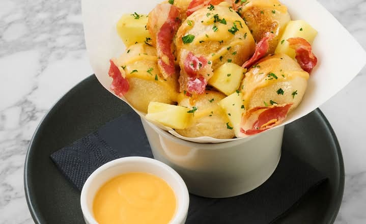 NEW Hawaiian Hot Dough Balls