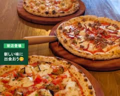 【自家製ピザ】Trattoria TAPIRO