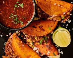 Antojos Xpress (Cancún)