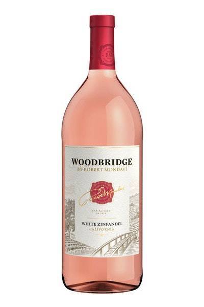 Woodbridge By Robert Mondavi White Zinfandel Rosé Wine 2015 (1.5 L)