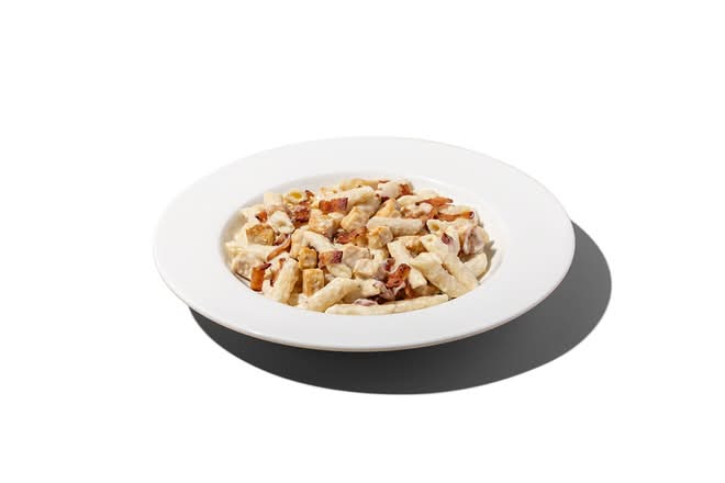 Grilled Chicken Bacon Alfredo Pasta