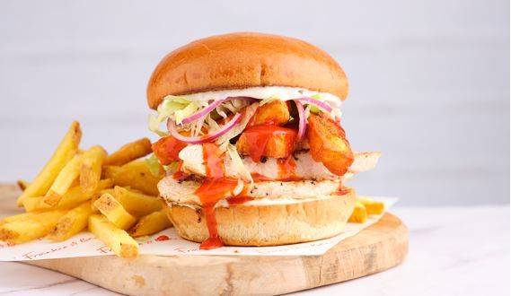 Chicken & Halloumi Burger