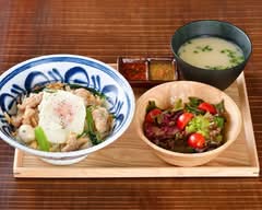 Zuu＆HeinMyanmar Tea House2号店