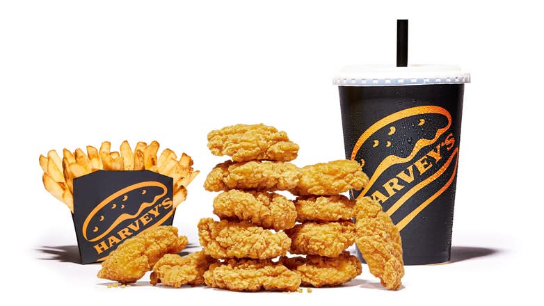 Chicken Nuggets (12) Combo 1090-1490 cals