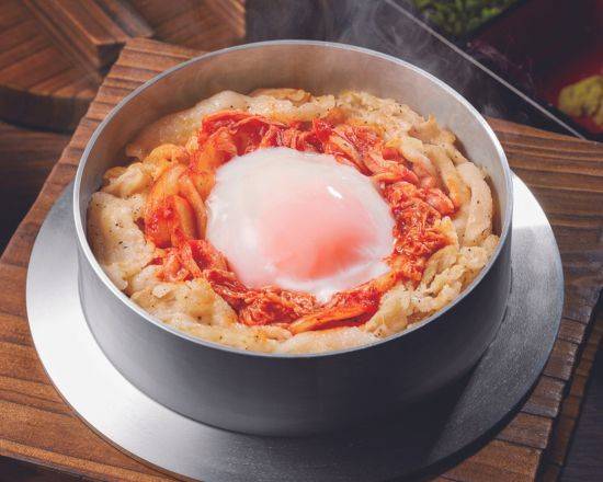 イベリコ豚キムチ釜飯 【V1283】Pork & Kimchi Kettle Rice