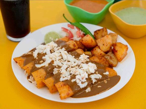 Enchiladas de Mole