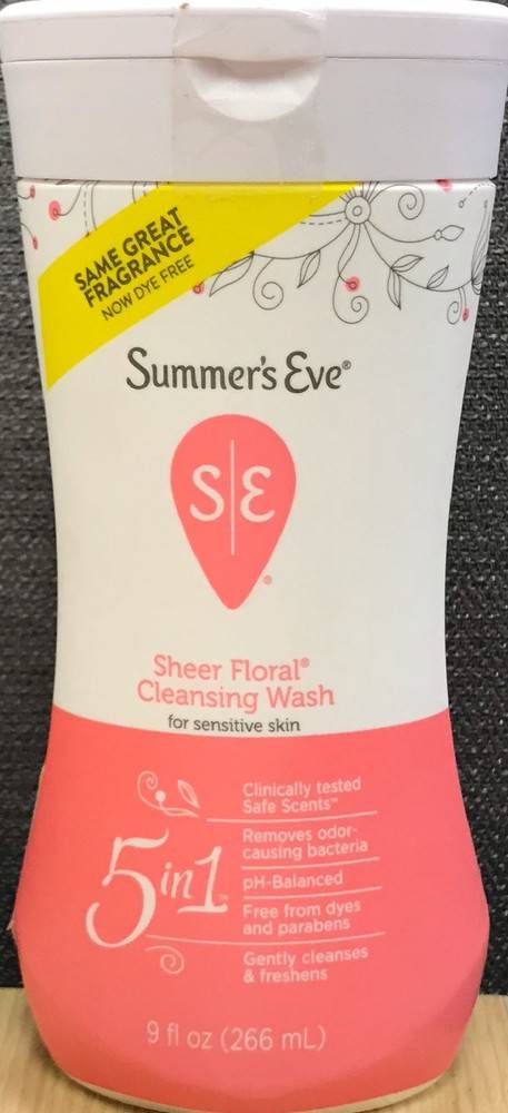 Summer's Eve Sheer Floral Cleansing Wash 5-in-1 (266 ml)