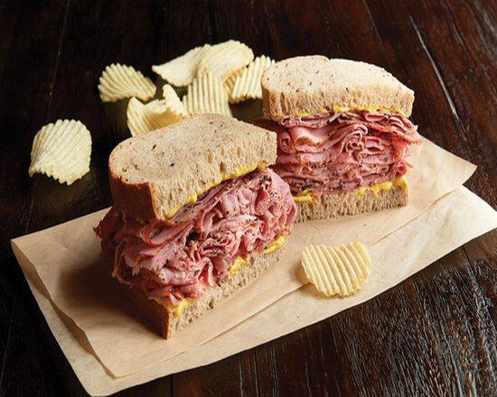 Hot Pastrami Sandwich (Manager's Special)