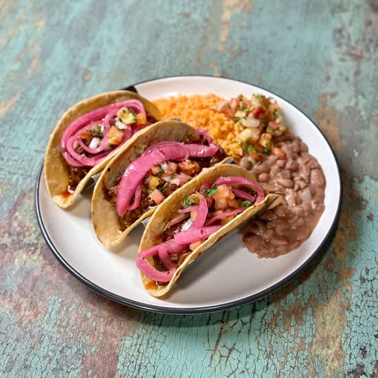 BBQ Pulled Pork Tacos