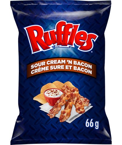 Ruffles Croustilles Saveur Crème Sure Et Bacon (Petit Sac) 66 G / Ruffles Sour Cream 'n Bacon Flavoured Potato Chips (small bag) 66 g