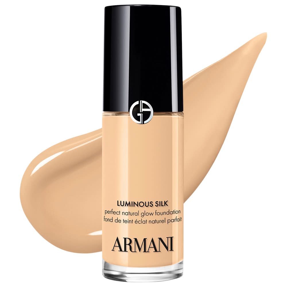 Armani Beauty Mini Luminous Silk Natural Glow Blurring Liquid Foundation with 24HR Wear 4