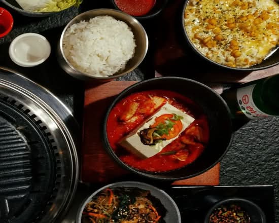 Hanu Korean BBQ (Pachuca)