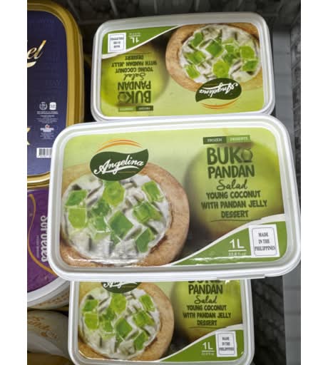 Angelina Young Coconut Salad 1L