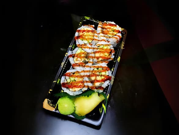 Salmon Skin Roll