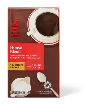 Good & Gather House Blend Medium Roast Ground Coffee, Sweet Caramel - Milk Chocolate (12 oz)