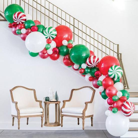 Uninflated DIY Air-Filled Peppermint Swirl Christmas Foil Latex Balloon Garland Kit