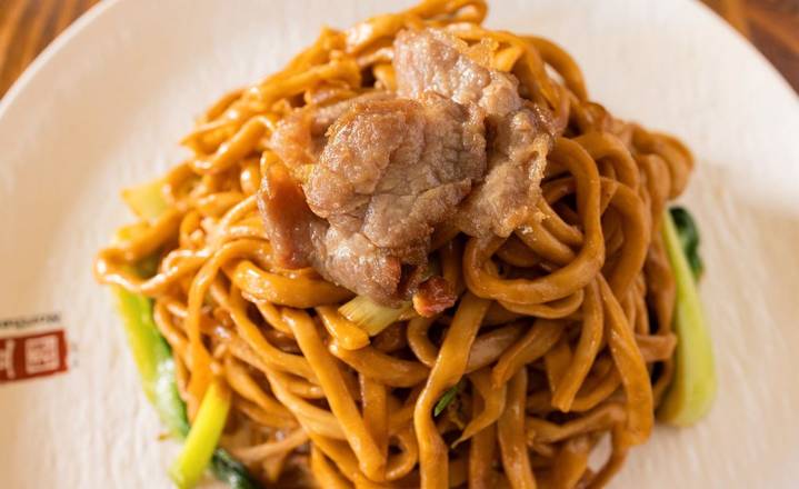 Beef Fried Noodles 牛肉炒面