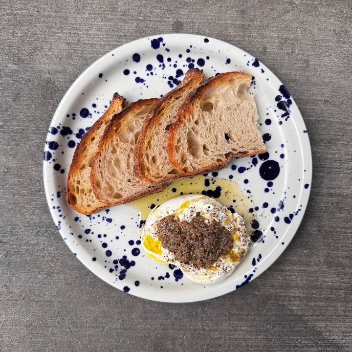 FRESH BURRATA & BLACK TRUFFLE