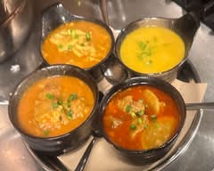 本格ネパールカレー&創作料理 Som's kitchen 【Authentic Nepalese curry and creative cuisine at Som's Kitchen】