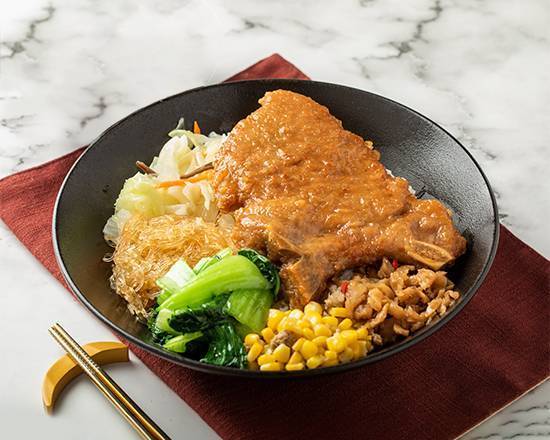 滷排骨飯 Rice with Braised Pork Ribs