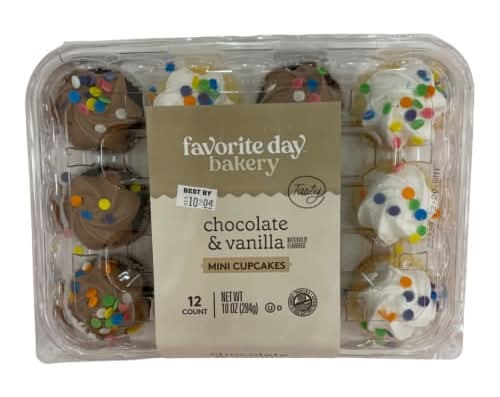 Market Pantry Mini Cupcake, Chocolate & Vanilla (10 oz, 12 ct)