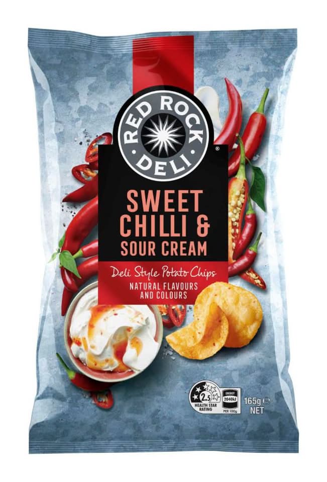 Red Rock Deli Deli Style Potato Chips, Sweet Chilli-Sour Cream (165g)