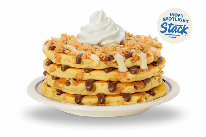 Coffee Cake Pancakes - Full Stack