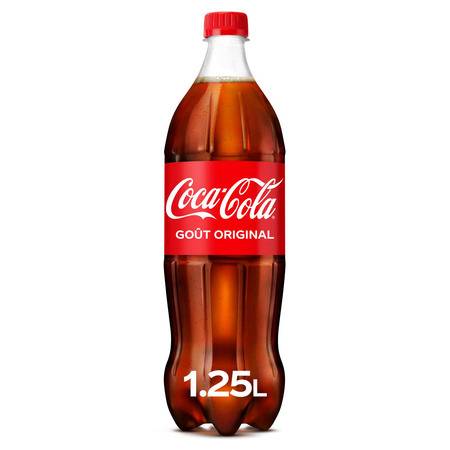 Soda COCA-COLA - la bouteille d'1,25L