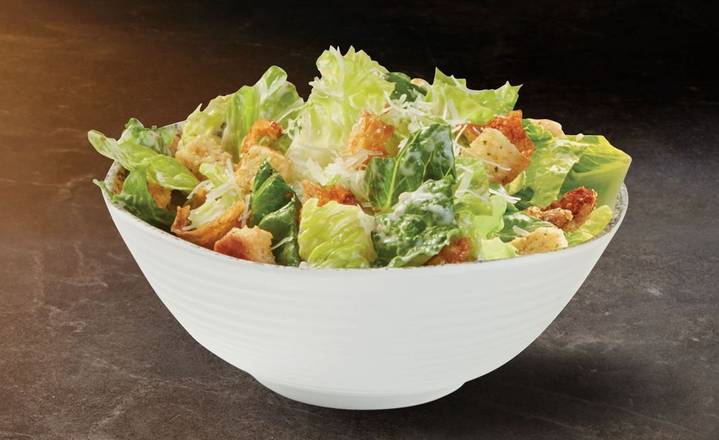 Salade César St-Hubert / St-Hubert Caesar Salad