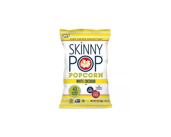 Order Skinny Pop White Cheddar 1oz food online from Chevron Extramile store, Everett on bringmethat.com