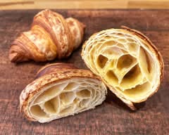 ベーカリーカフェPLUME（プリュム）