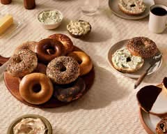 H&H Bagels - Penn Station
