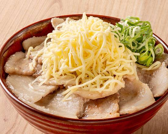 チーズデジカルビ丼（塩だれ） Cheese Pork Kalbi Rice Bowl (Salt Sauce)